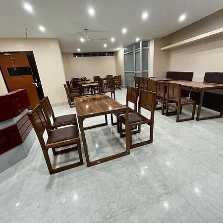 Hotel Magic Square 古瓦哈提 外观 照片