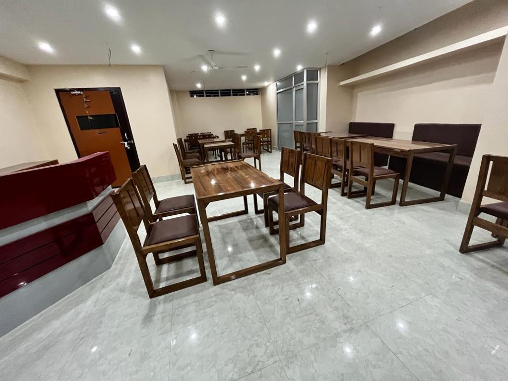 Hotel Magic Square 古瓦哈提 外观 照片